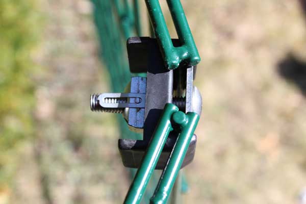 Zaun Pfosten Montagesatz Doppelstabzaun für Rechteckpfosten 60/40mm mit Klappmutter/Plättchen